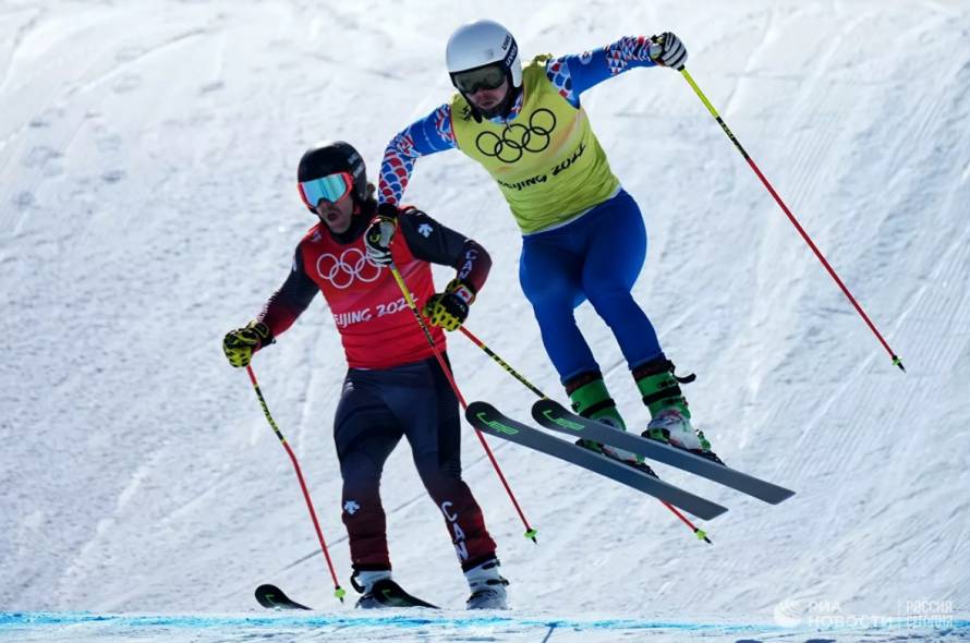 Россиянин Ридзик выиграл бронзу в ски-кроссе на Олимпийских играх