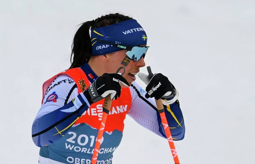 Трехкратная олимпийская чемпионка по лыжным гонкам Калла завершила карьеру