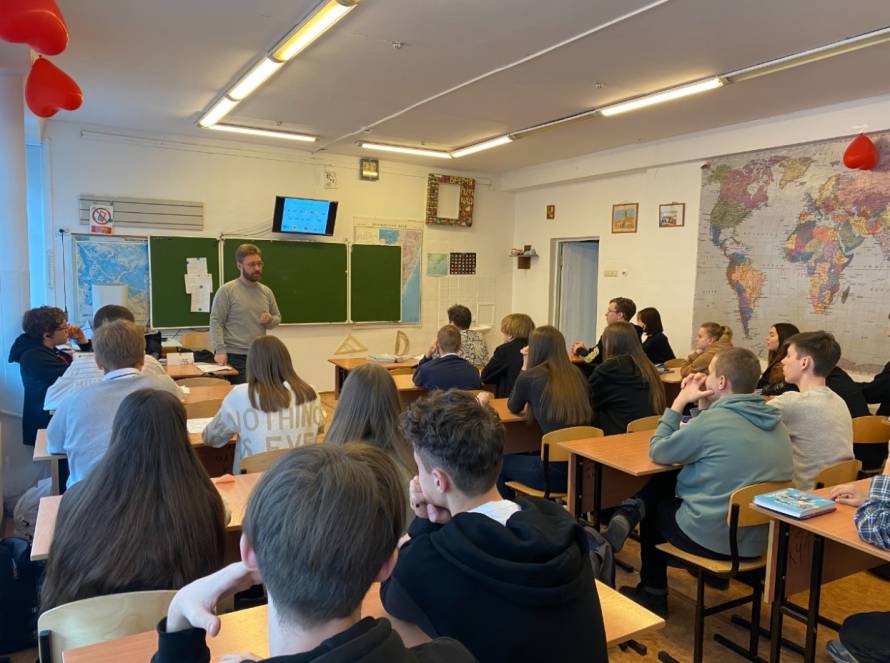 В школах Владивостока провели 95 экологических уроков