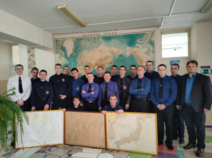 Школьникам и студентам Владивостока рассказали об освоении Дальнего Востока