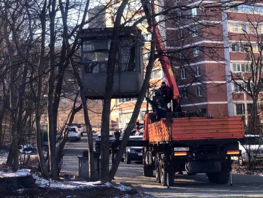 Улицы Владивостока освобождаются от незаконных гаражей