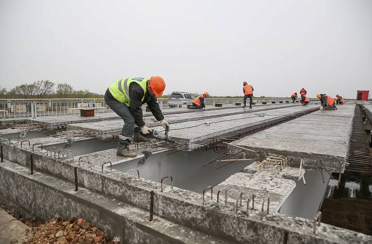 В этом году в Приморье отремонтируют 15 мостов