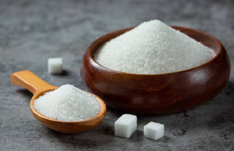 За последний год в России стали производить больше сахара