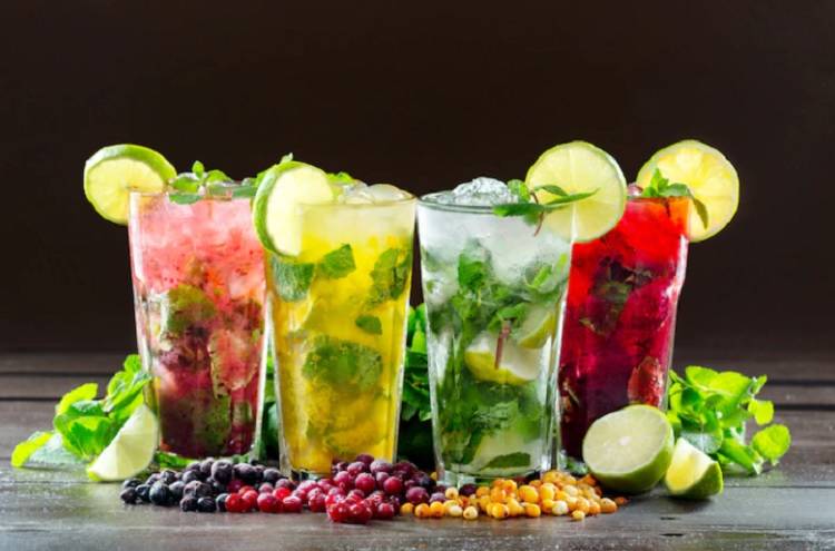 Как не отравиться прохладительными напитками: совет диетолога