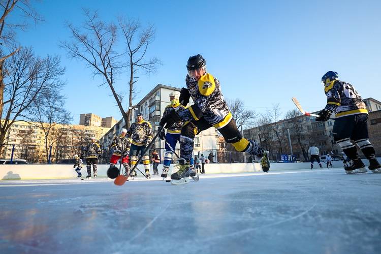 Во Владивостоке пройдет турнир по дворовому хоккею