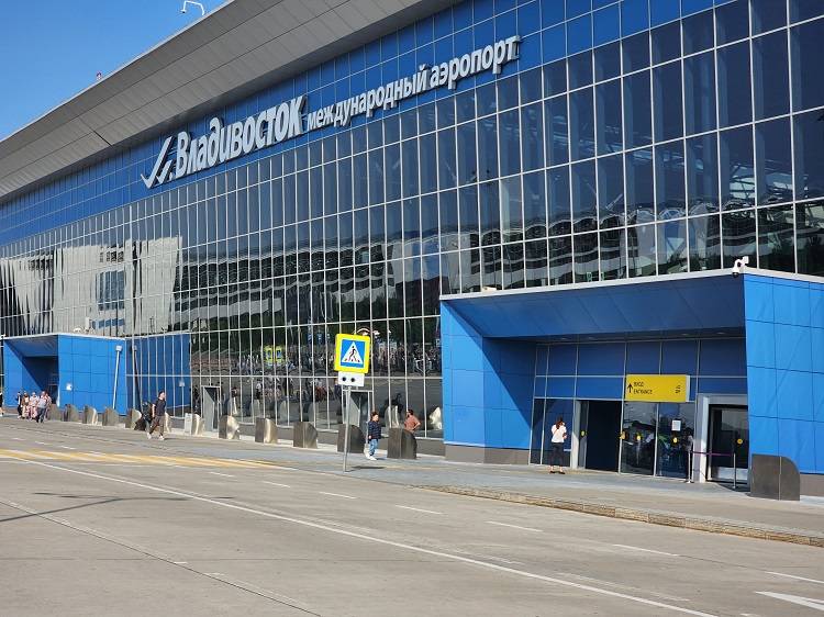 Международный аэропорт Владивосток стал лучшим аэропортом России
