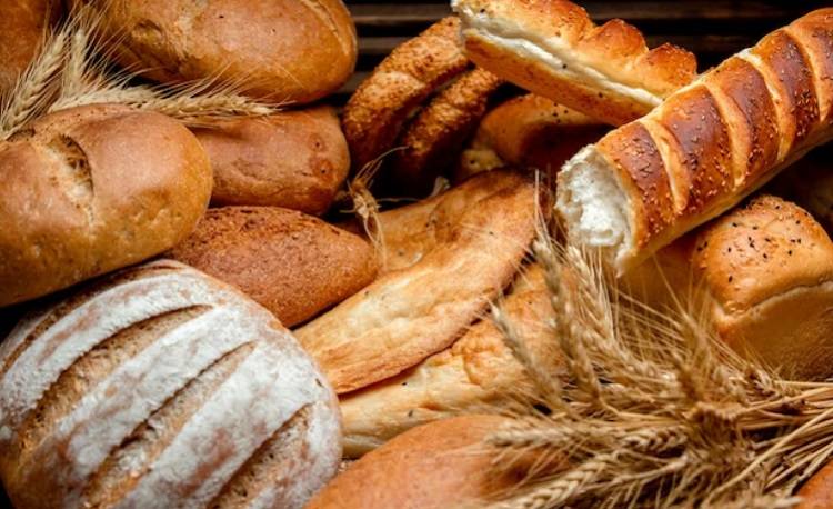 Названы признаки некачественного хлеба