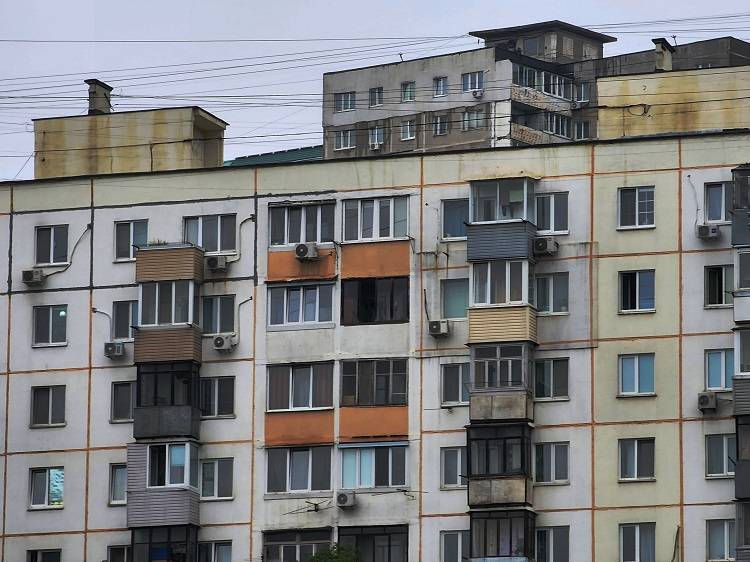 Аварийные объекты самовольной постройки снесут во Владивостоке