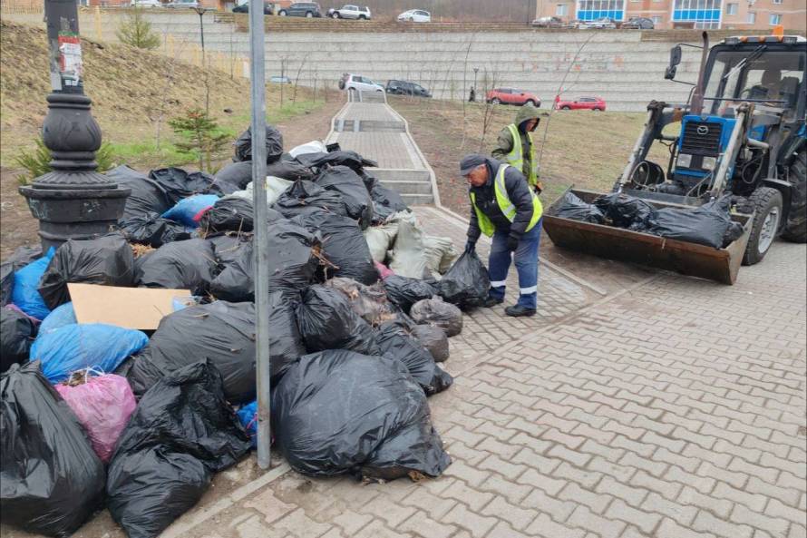 Незаконные гаражи и мусор уберут с улиц Владивостока