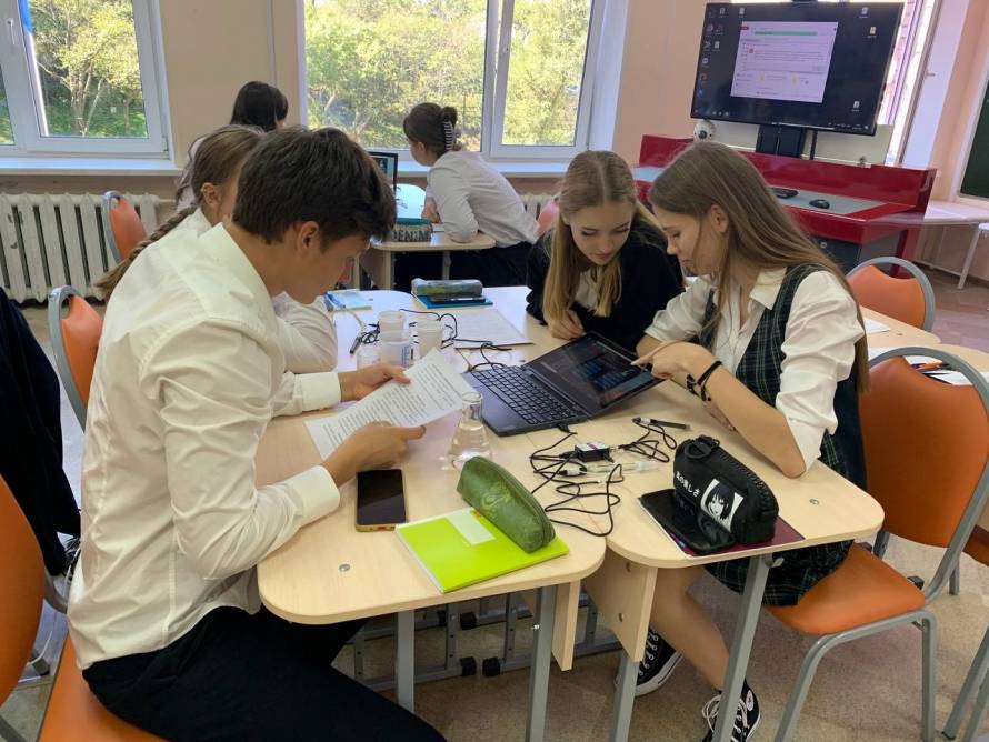 Инженеры, IT-специалисты: куда будут поступать владивостокские школьники