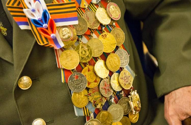 Выплаты ко Дню Победы в Приморье получили 80 ветеранов