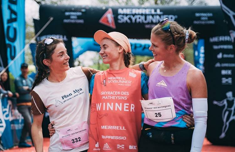 Бегунья из Владивостока покорила очередную спортивную вершину во Франции