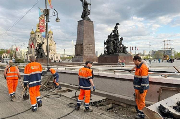 Во Владивостоке готовят к асфальтированию улицу Светланскую