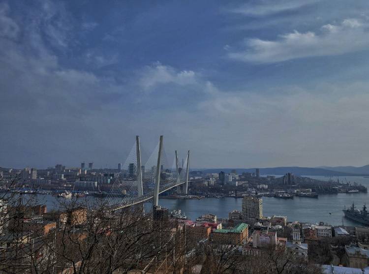 Во Владивостоке переменная облачность, +15...+17°С