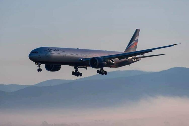 Авиакомпания «Россия» запустила рейс Владивосток-Шанхай
