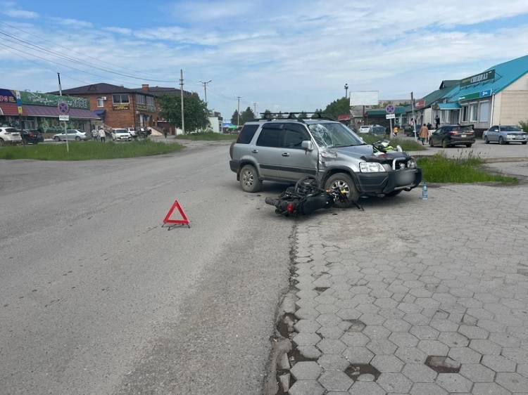 Несовершеннолетний мотоциклист пострадал в ДТП в Приморье