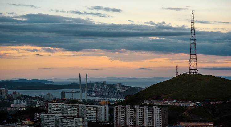 Асфальт уложили на Партизанском проспекте во Владивостоке