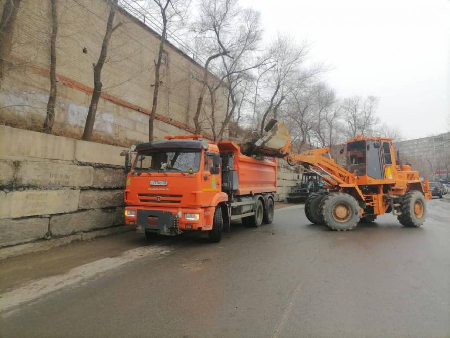 Подпорную стену отремонтируют на улице Днепровской во Владивостоке