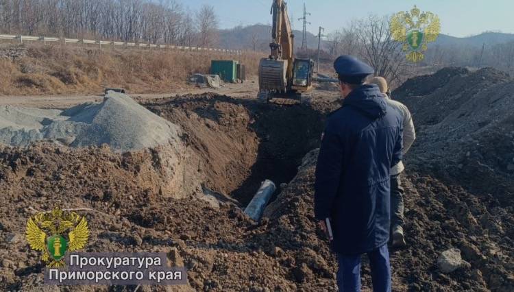 Прокуратура контролирует строительство водопроводной сети в Артемовском ГО