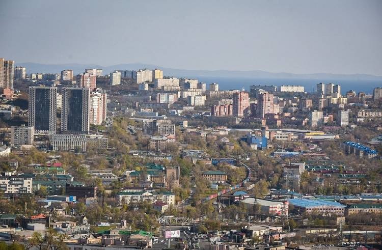 Дорожные знаки установят на Народном проспекте во Владивостоке
