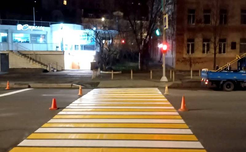 Дорожную разметку обновляют во Владивостоке