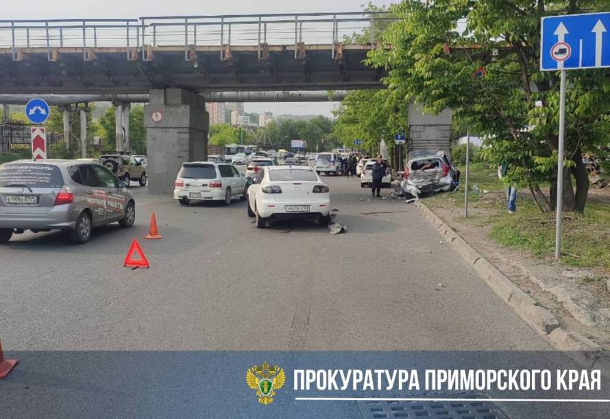 Два ребенка пострадали в ДТП во Владивостоке
