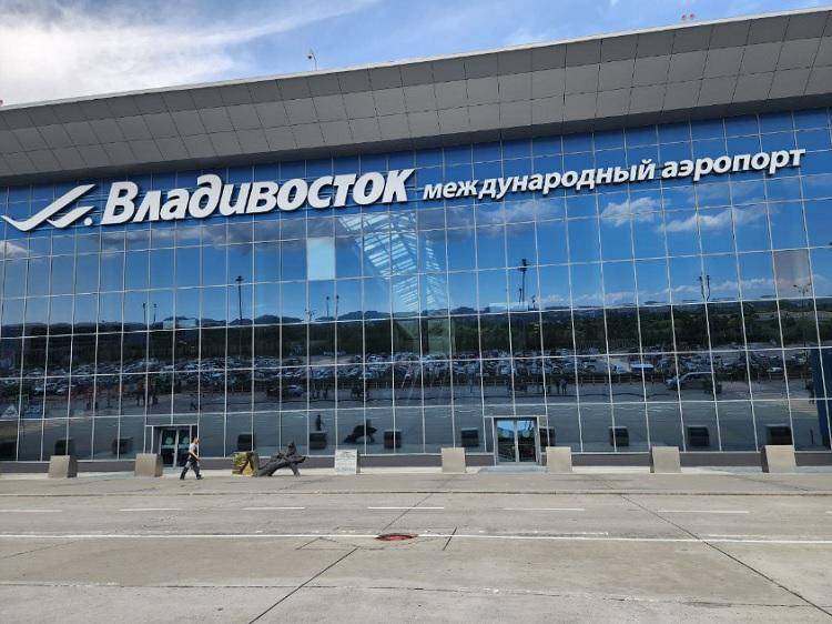 Московские рейсы задерживаются во Владивостоке из-за ограничений