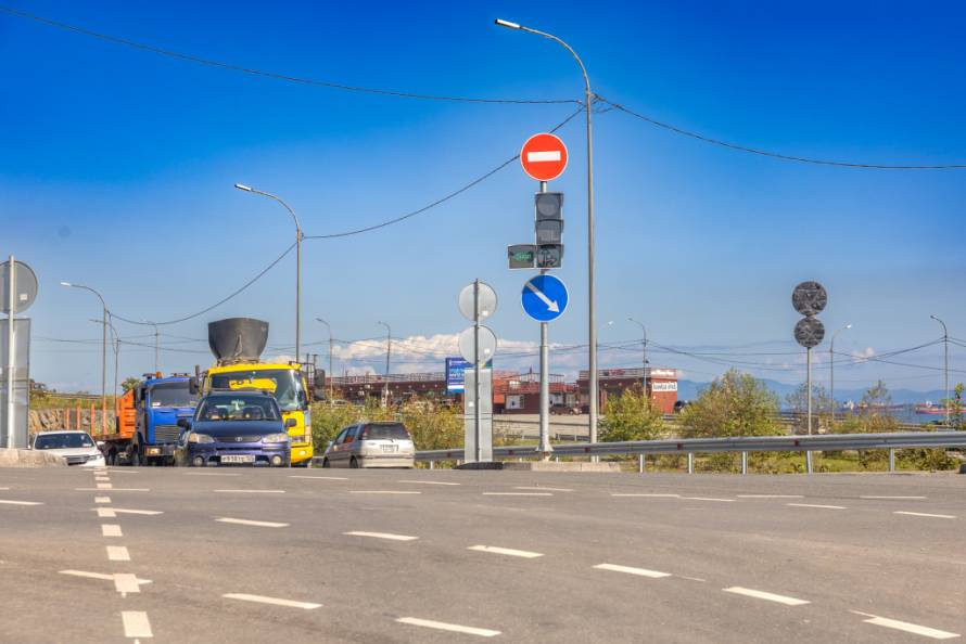 Новый алгоритм работы светофора на Патрокле настроят в четверг