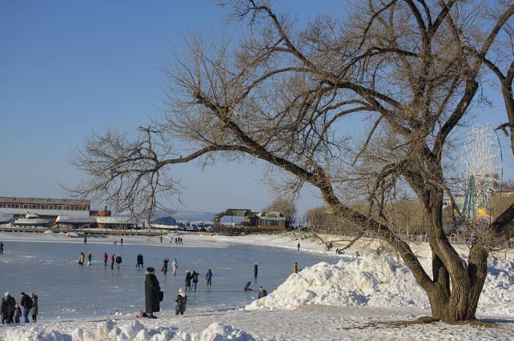Как спасти человека, упавшего под лед: советы врача