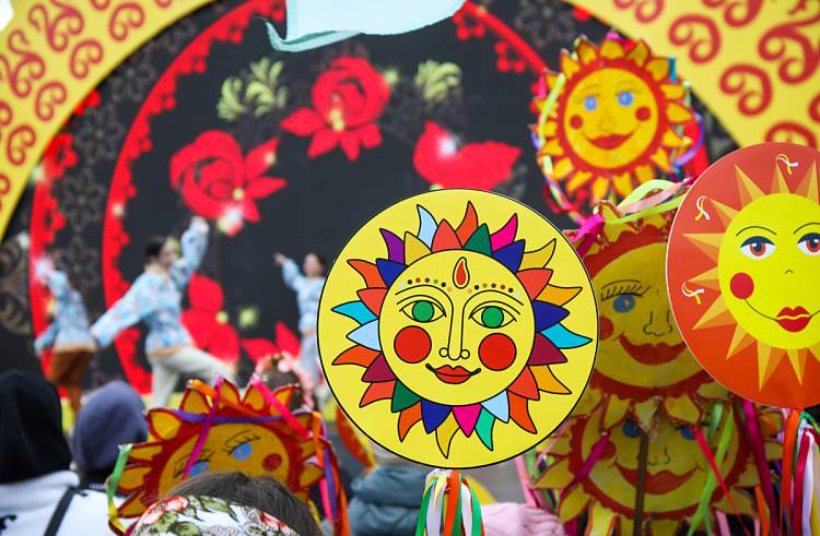 Жареная корюшка и блины: во Владивостоке пройдет «Рыбацкая Масленица»