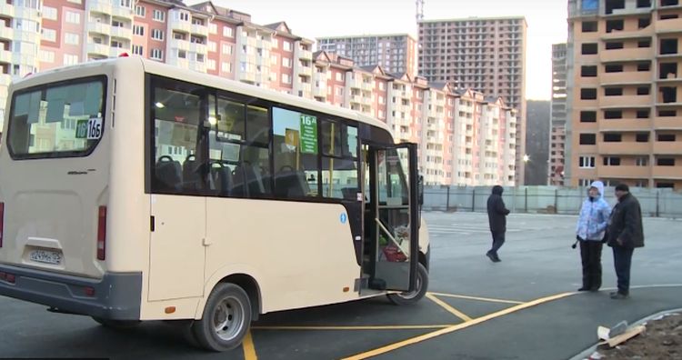 Д 16 автобус. 16д автобус Владивосток маршрут автобуса. Автобус 16к Владивосток. Автобус 2 Владивосток. Автобус 16ц.