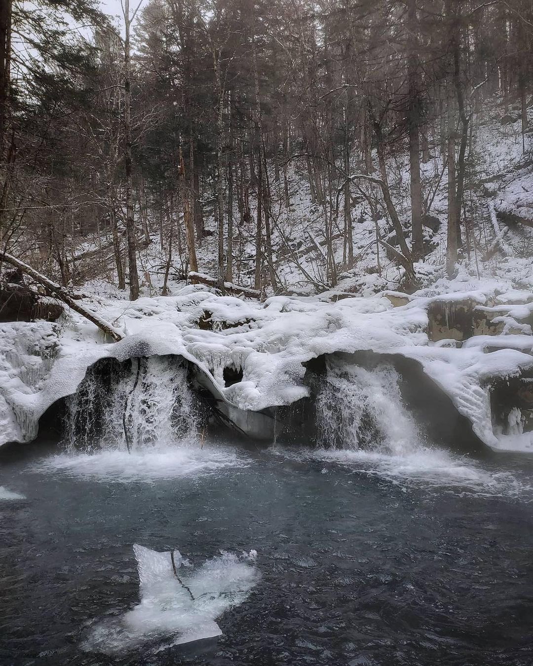 Шкотовские водопады приморский