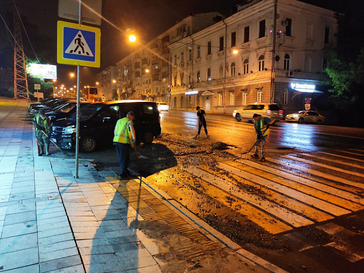 Осадки во владивостоке. Владивосток дождь. Муссонные дожди Владивосток.